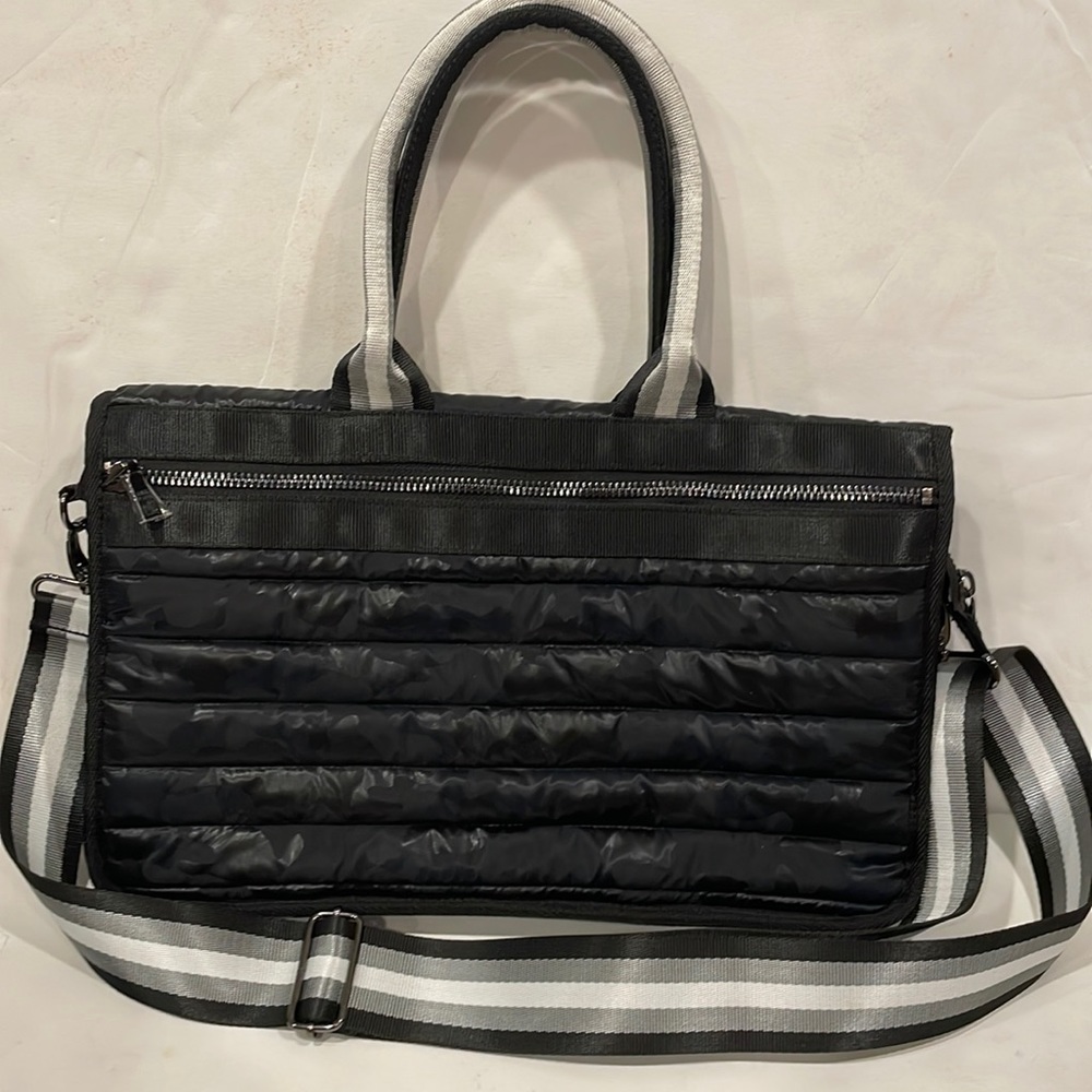 Think Royln NWOT Computer  Case